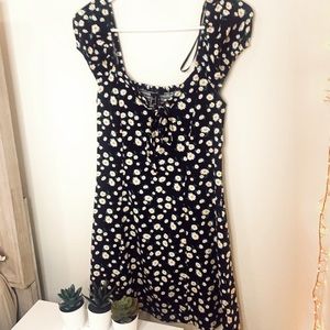 Forever 21 Summer dress (Fitted fit/ Size S)